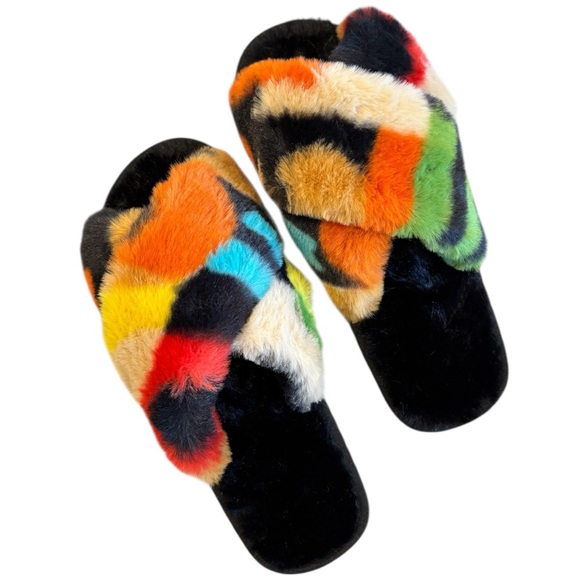 Colorful Faux Fur Slide Sandals - Picture 3 of 4